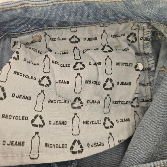 d.jeans Pull-On Bermuda Shorts Light Wash Denim Size 4 Comfy Summer Casual - Picture 5 of 5